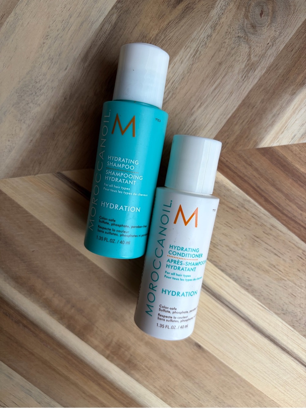 Moroccanoil Hydration Shampoo & Conditioner Set - Teal, White & Orange Logo